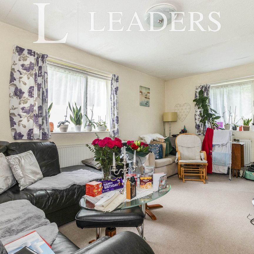 1 bedroom apartment to rent Marlfield Court, South Lane, KT3 - Photo 1