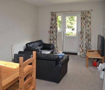 5 bedroom house to rent - Photo 1
