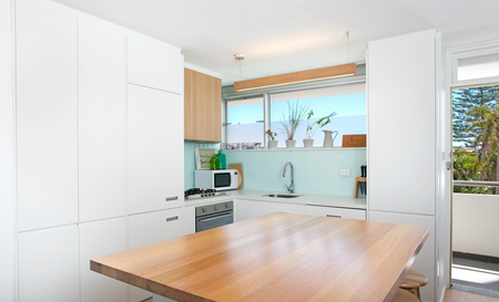 Chic Beachside Apartment in the Heart of Freshwater - Photo 3