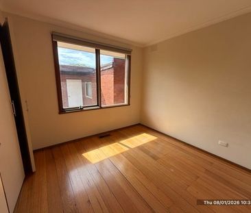 3 Bedroom Family Home - Photo 4