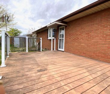 For Lease - 6986 Centennial Street, Niagara Falls, Ontario - Photo 5