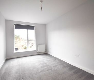 Green Lane, Shepperton, TW17 - Photo 5