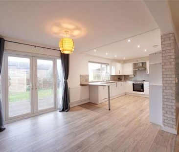 Oak Lane, Raf Lakenheath, Brandon, Suffolk, IP27 - Photo 6