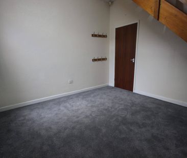 Leach Street - Photo 1