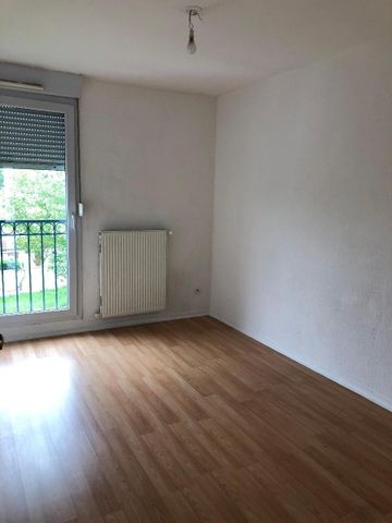 Location Appartement 3 pièces 85m² DECINES CHARPIEU 69150 - Photo 4