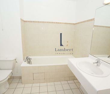 Location Appartement 1 pièce 28m² - Photo 3