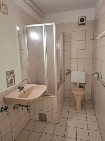 Helle 2-Zimmer-Wohnung mit Küchenblock in Langenwang im Mürztal zu mieten ! - Foto 4
