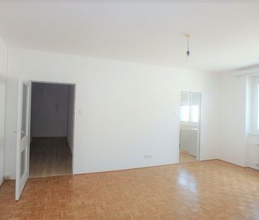 KREMS-ZENTRUM, Helle 3-Zimmer Wohnung zu vermieten - Photo 2
