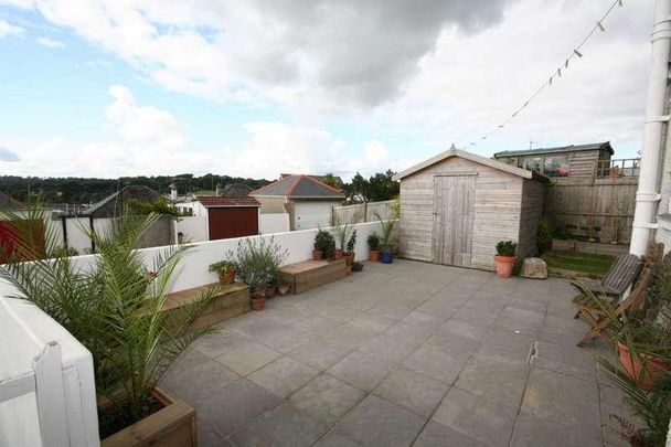 Pendarves Road, Falmouth, TR11 - Photo 1