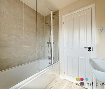 3 bedroom semi-detached house to rent - Photo 6