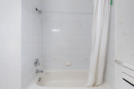 For Lease - 76 Spooner Crescent, Cambridge, Ontario - Photo 3