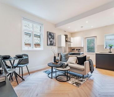 2 bedroom maisonette to rent - Photo 5