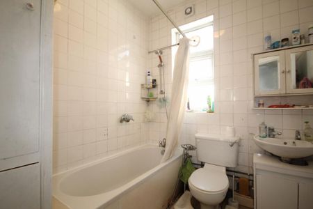 3 bedroom bungalow to rent - Photo 3