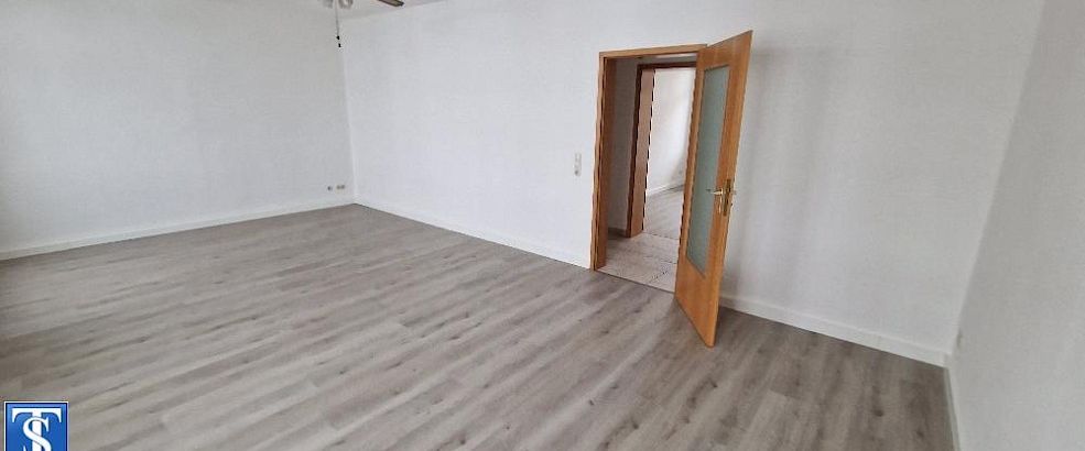 3 Zimmer Wohnung lichtdurchflutet mit Balkon sucht neuen Mieter ab dem 1.9.2025 - Foto 1