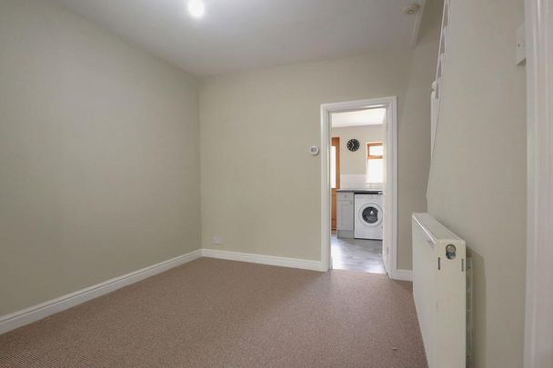 2 bedroom detached house to rent - Photo 1