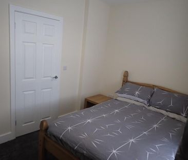 1 bedroom ground floor flat to rent - Photo 5