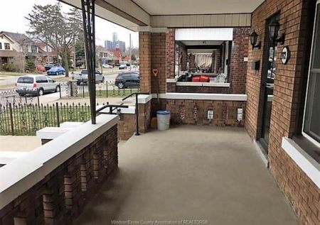 For Lease - 972 PARENT, Windsor, Ontario - Photo 4