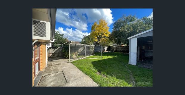 Churchill is calling you home - Photo 1