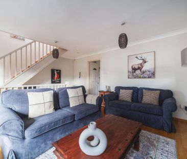 2 bedroom terraced house to rent - Photo 4