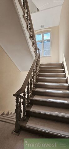 Wyjątkowe, oryginalne mieszkanie w kamienicy - Photo 4