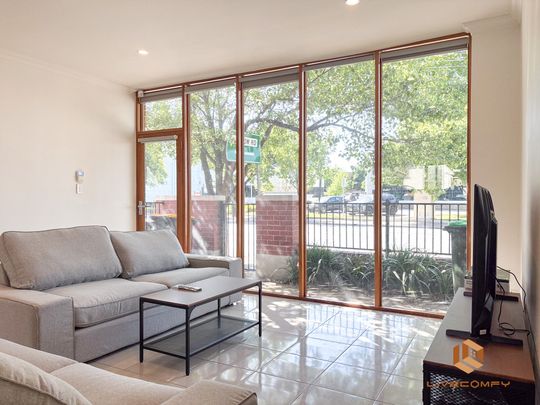 College Park - Photo 1