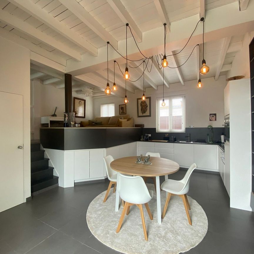 Gemeubeld instapklaar hip huisje !!! - Foto 1