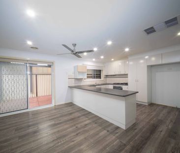 Comfortable Family Living - Photo 5
