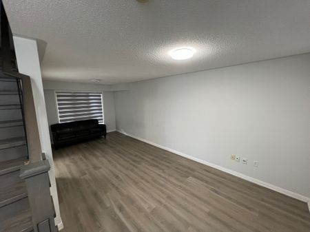 For Lease - 22 Morgandale Road, Brampton, Ontario - Photo 3