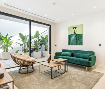 Villa Sarabia, Luxury Villa to Rent in Golden Mile, Marbella - Photo 1