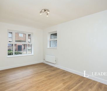 2 bedroom apartment to rent Longbridge Way, Lewisham, London, SE13 - Photo 2