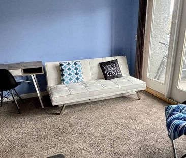 Colorful Condo on KLO - Photo 3