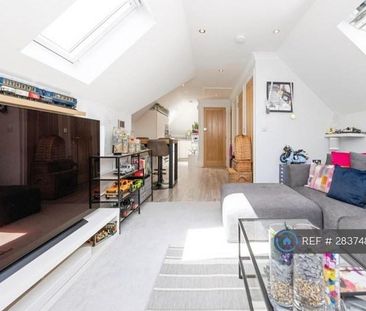 1 bedroom flat to rent - Photo 2