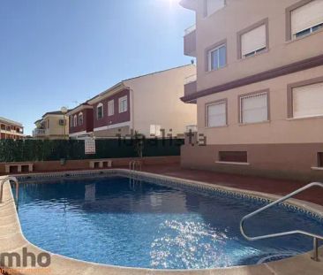 Alquiler de piso en Avenida de María del Mar Rodríguez - Photo 4