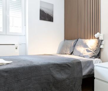 Avenida de la Plaza de Toros, Madrid, Community of Madrid 28025 - Photo 3