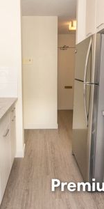 Deville Apartments - Photo 4