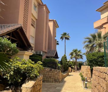 Duplex Penthouse for rent in Torrox Costa - Photo 4