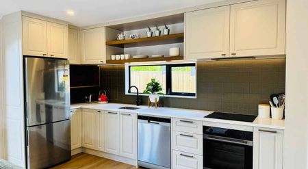 Brand New 3-Bedroom Home for Rent (with Ensuite) - Photo 3