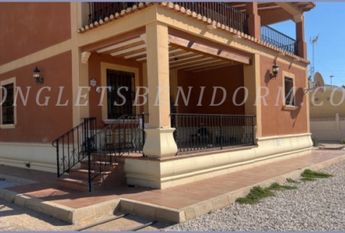 REF. 1654-Finestrat-950€