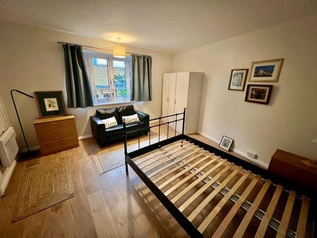 2 bedroom apartment to rent - Photo 5