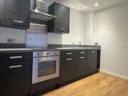 2 bedroom apartment to rent - Photo 2