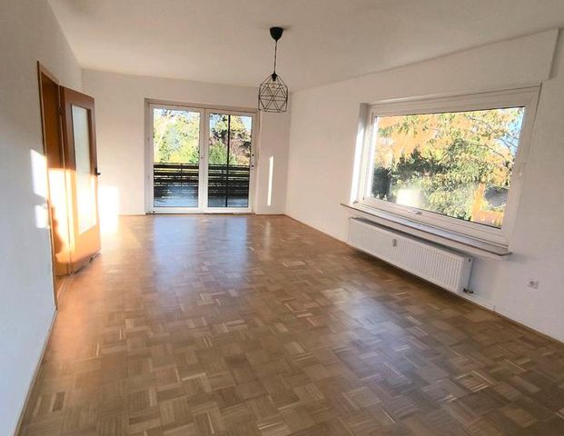 Renovierte 3,5 Zimmer Wohnung mit Balkon in Schwerte Holzen - Foto 1