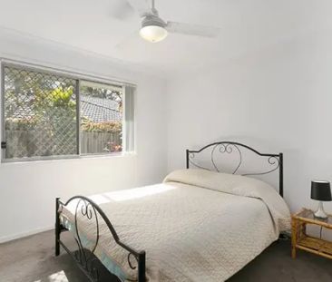 Durack Townhouse with Space, Comfort & Location - Gym & Pool Faciti... - Photo 5