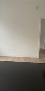 Appartement 3 1/2 rénové au centre-ville - Photo 4