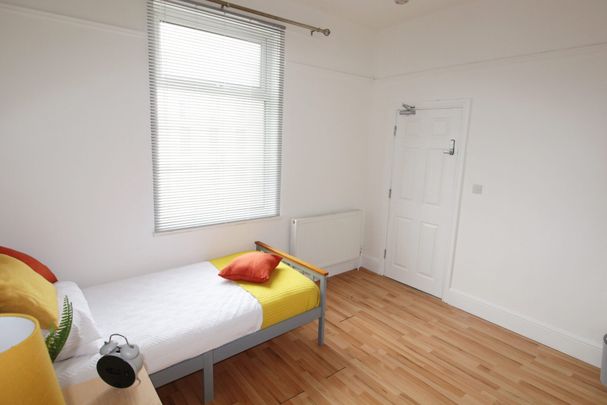 258 Newark Road, Lincoln, Lincolnshire, LN6 8RP - Photo 1