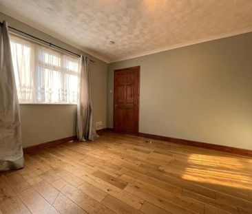 Hornbeams, CM20, Harlow - Photo 2