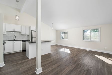 Forest Glen Townhomes - Photo 4