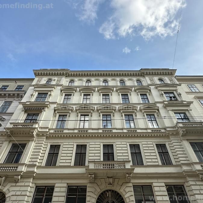 Altbauwohnung mit Klopfbalkon nahe Stadtpark - unbefristet - Photo 1