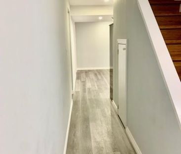 For Lease - 66 Oasis Boulevard, Toronto, Ontario - Photo 3