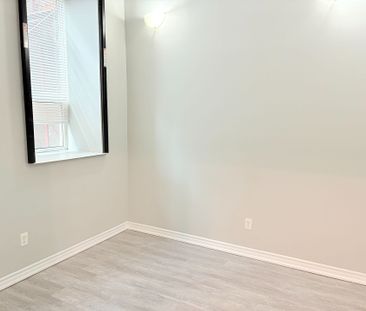 For Lease - 19 Dunlop Street Unit# 104, Barrie, Ontario - Photo 2