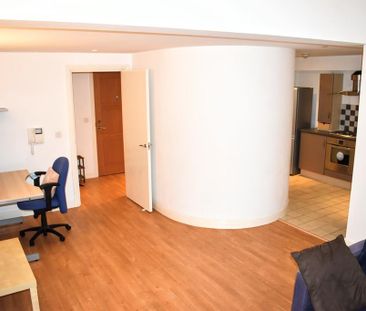 1 bedroom apartment to rent - Photo 6